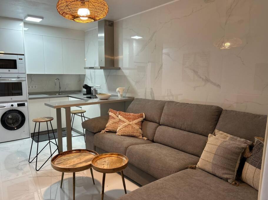 Moderno Apartamento Cerca Al Mar Tias Exterior photo